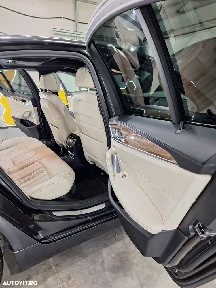 BMW Seria 5 530e xDrive AT PHEV - 8