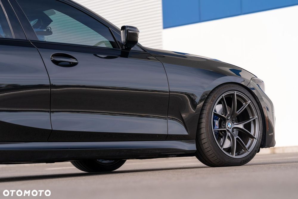 BMW Seria 3 - 24