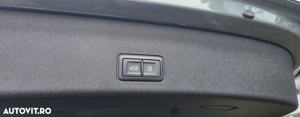 Audi Q3 2.0 35 TDI S tronic quattro S Line - 22