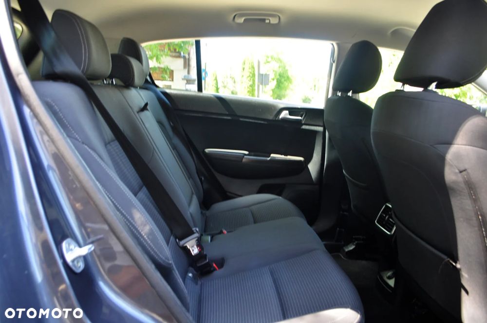 Kia Sportage 1.6 CRDI 2WD VISION - 10