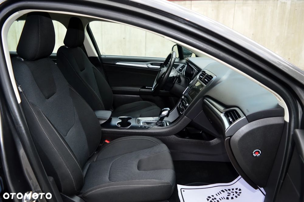Ford Mondeo Turnier 2.0 TDCi Start-Stopp PowerShift-Aut Titanium - 10