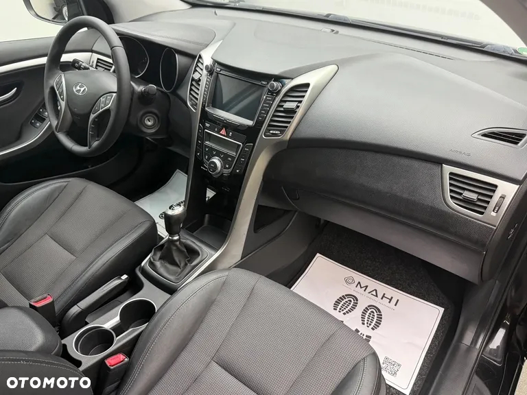 Hyundai i30 1.6 CRDI Trend - 17