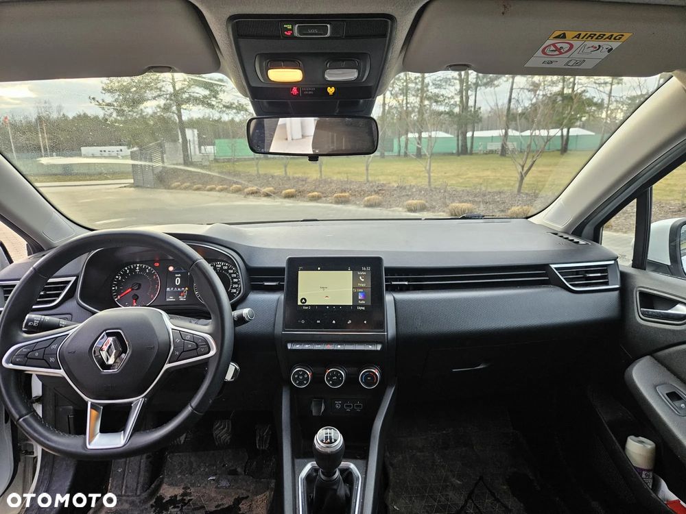 Renault Clio TCe 100 EXPERIENCE - 9