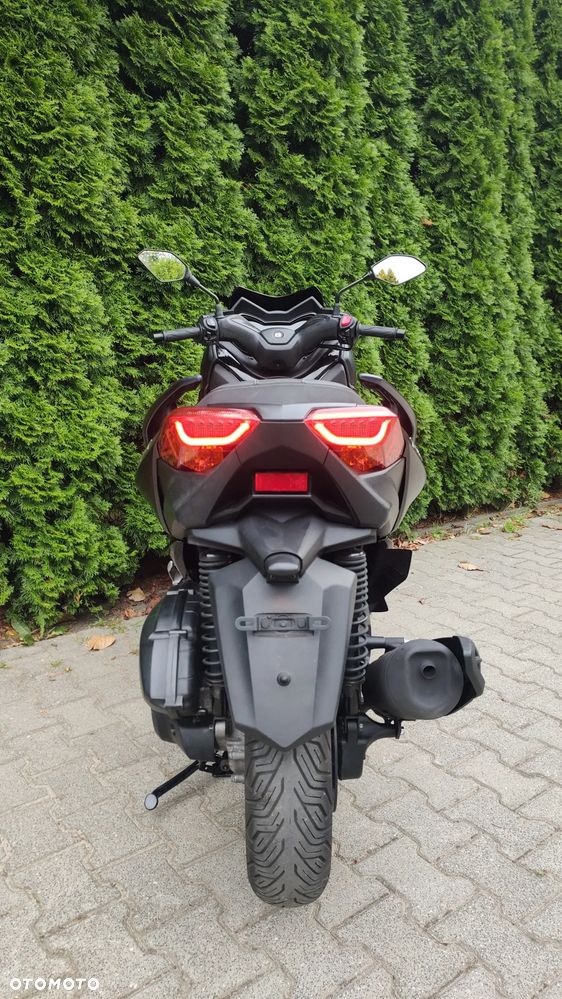 Yamaha X-max - 5