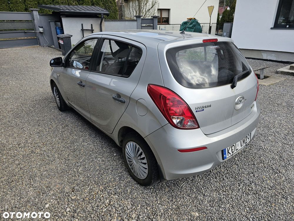 Hyundai i20 1.1 CRDi Comfort - 6