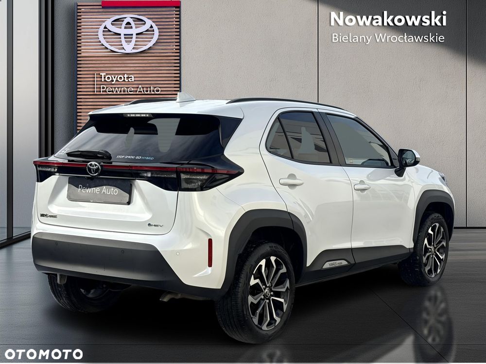 Toyota Yaris Cross Hybrid 1.5 Style - 28
