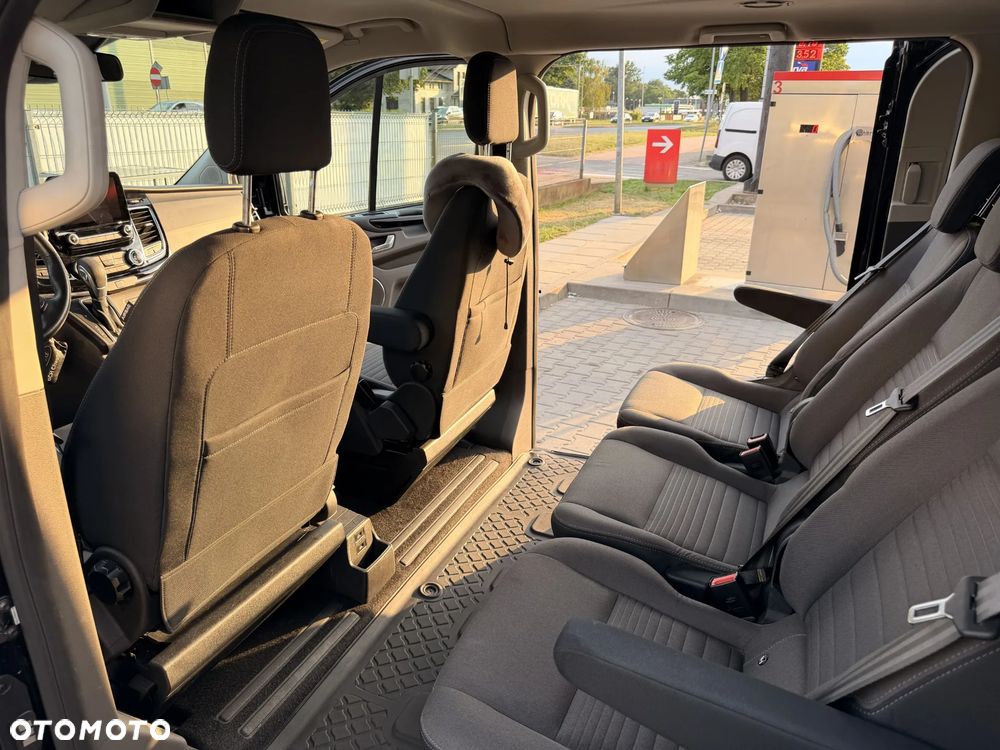 Ford Tourneo Custom 2.0 EcoBlue L2 Titanium SelectShift - 29