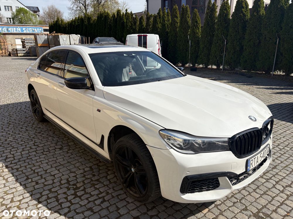 BMW Seria 7 740Li - 3