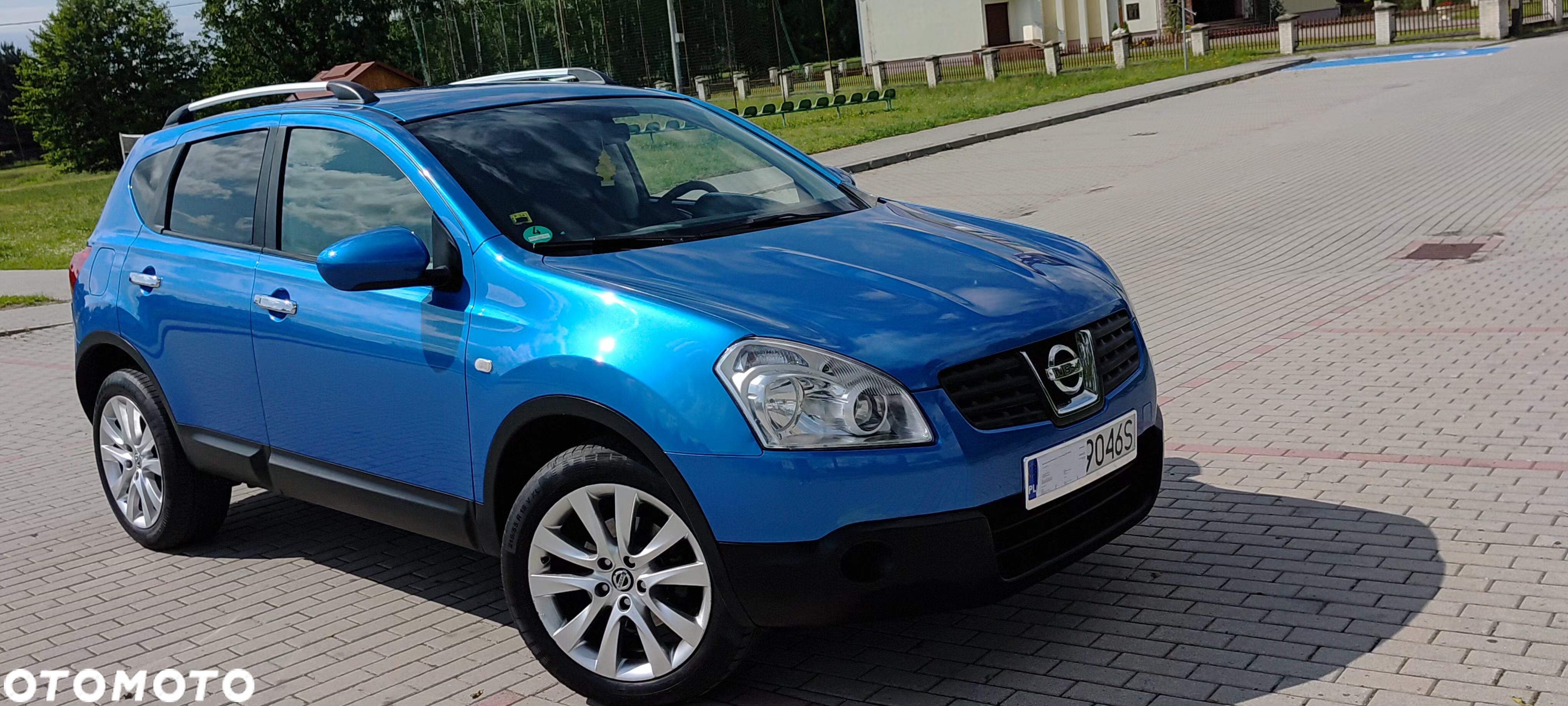 Nissan Qashqai 2.0 4x4 Tekna - 4