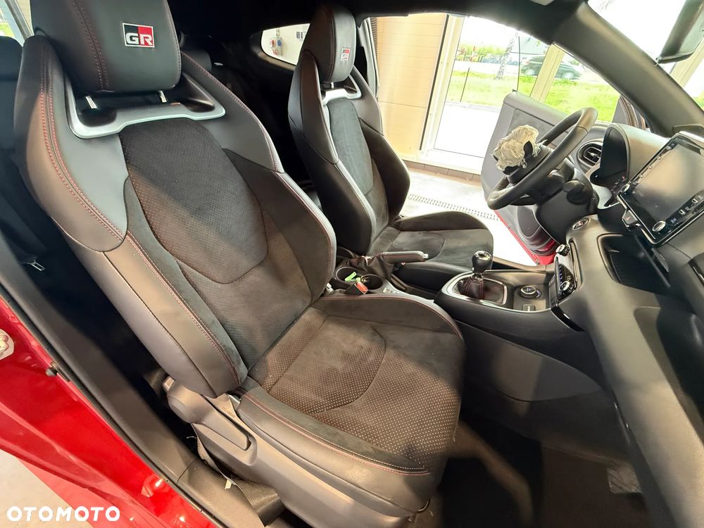 Toyota Yaris GR mit High-Performance-Paket - 11