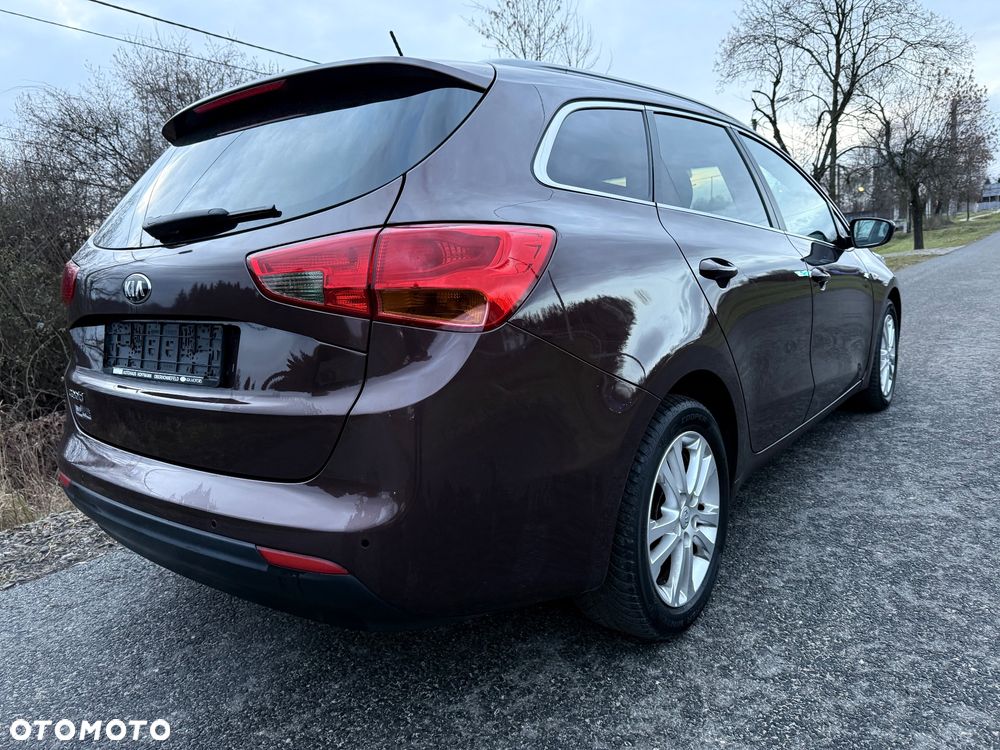 Kia Ceed 1.6 GDI Platinum Edition - 12