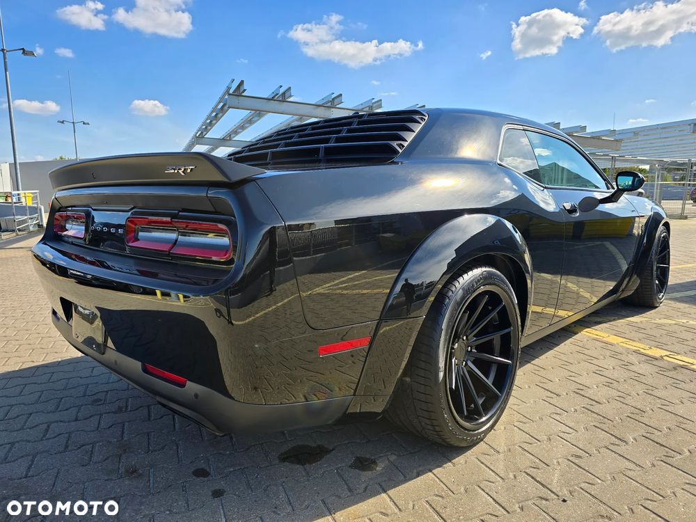 Dodge Challenger 6.2 Hellcat Widebody - 7
