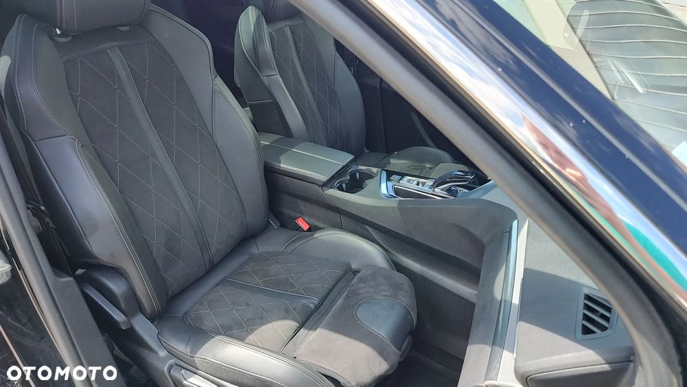 Peugeot 5008 2.0 BlueHDI GT S&S EAT8 - 24