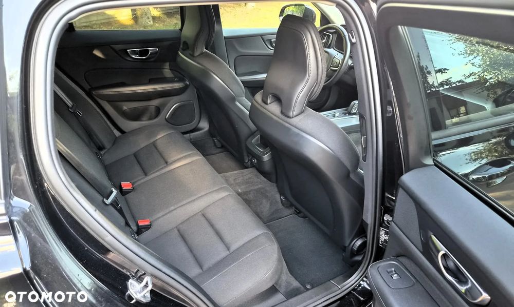 Volvo V60 B4 D Geartronic Momentum Pro - 13