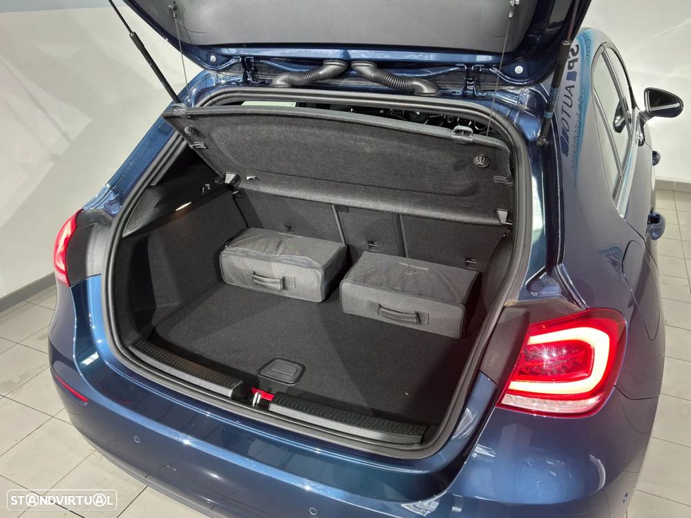 Mercedes-Benz A 250 - 28