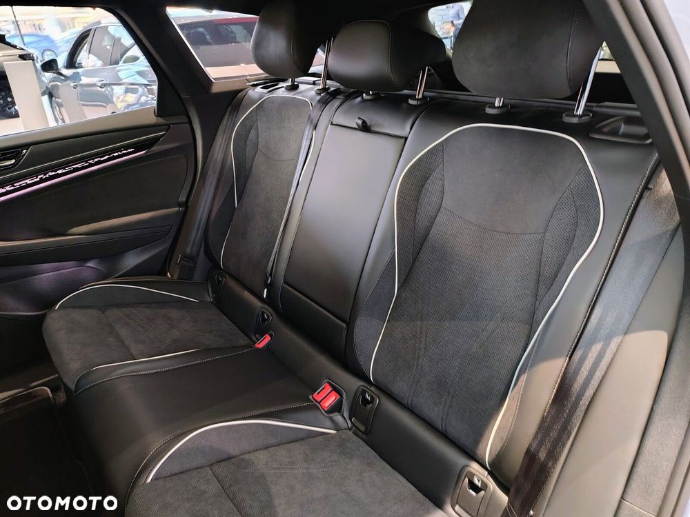 Volkswagen ID.7 - 32