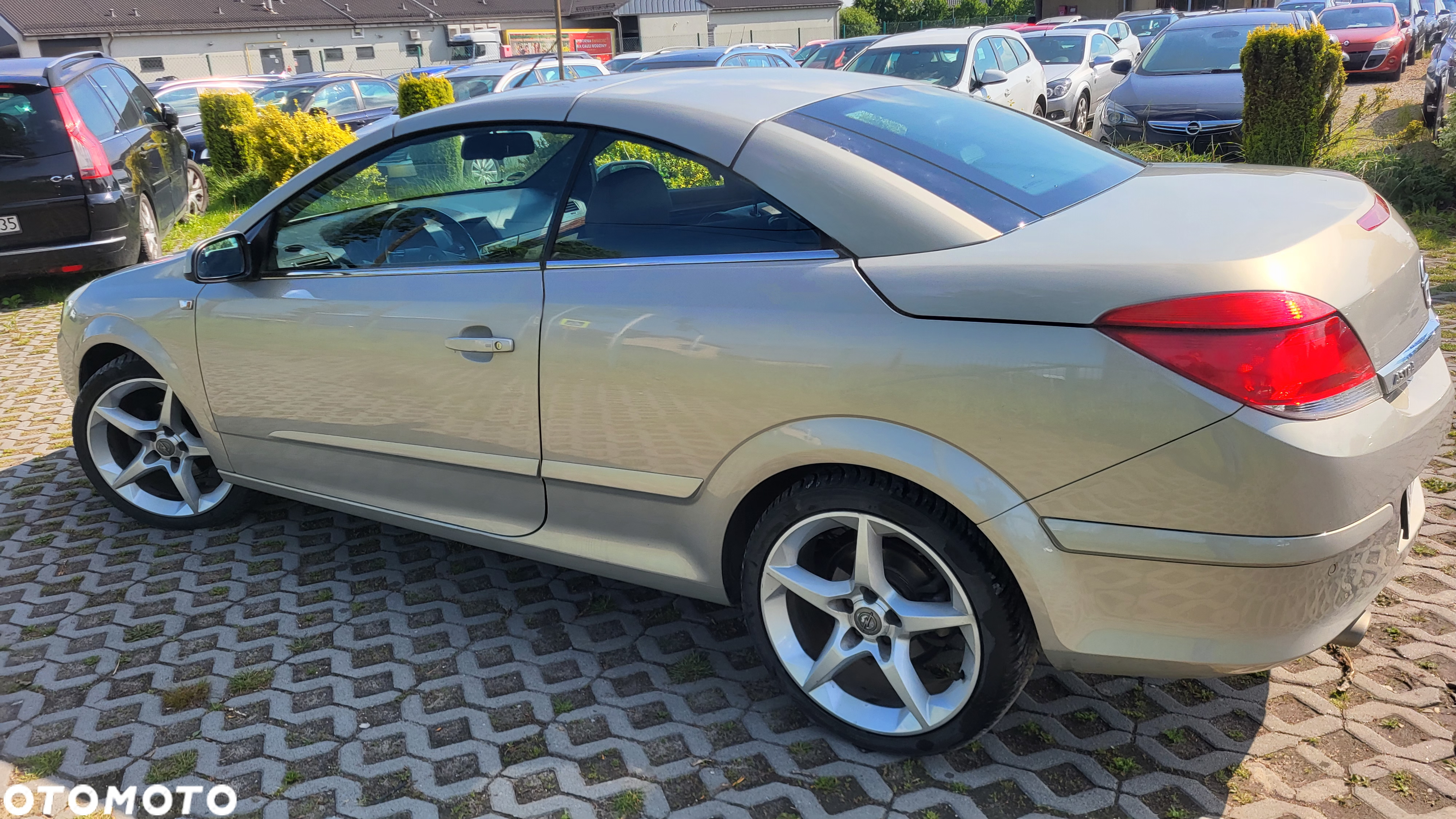 Opel Astra Twin Top 1.8 Cosmo - 35