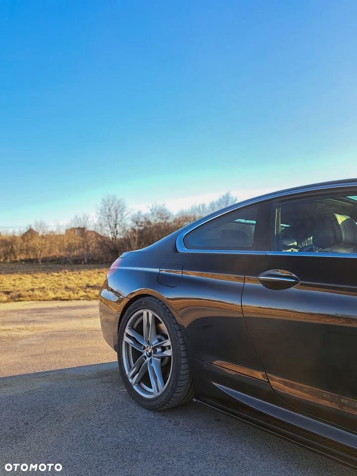 BMW Seria 6 650i - 7