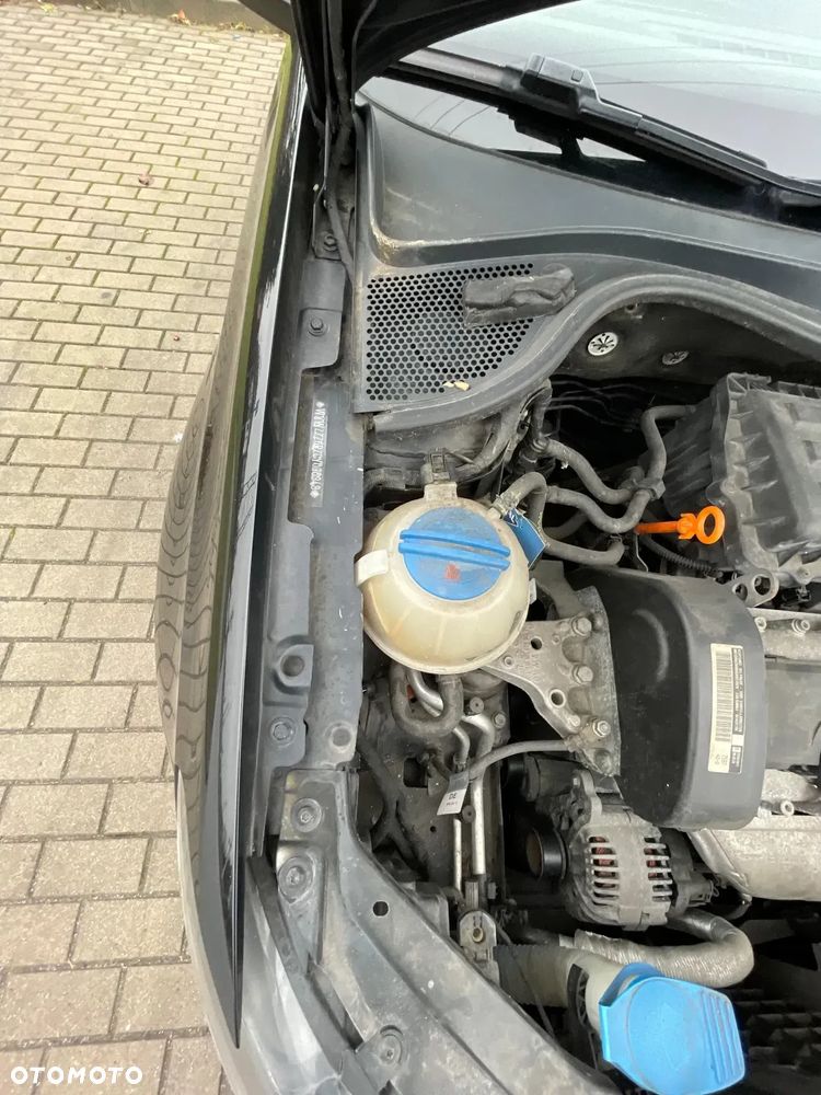 Volkswagen Polo 1.4 Style - 33