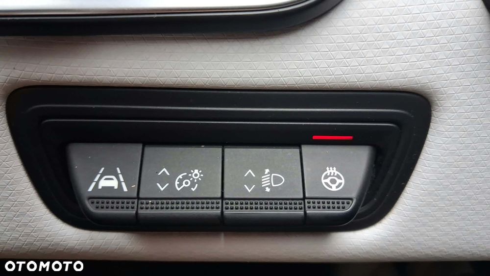 Renault Clio - 28