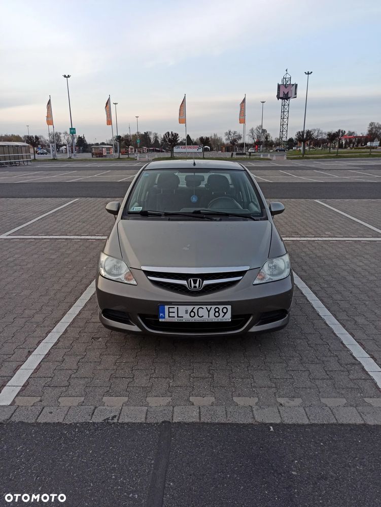 Honda City 1.4 Comfort - 10
