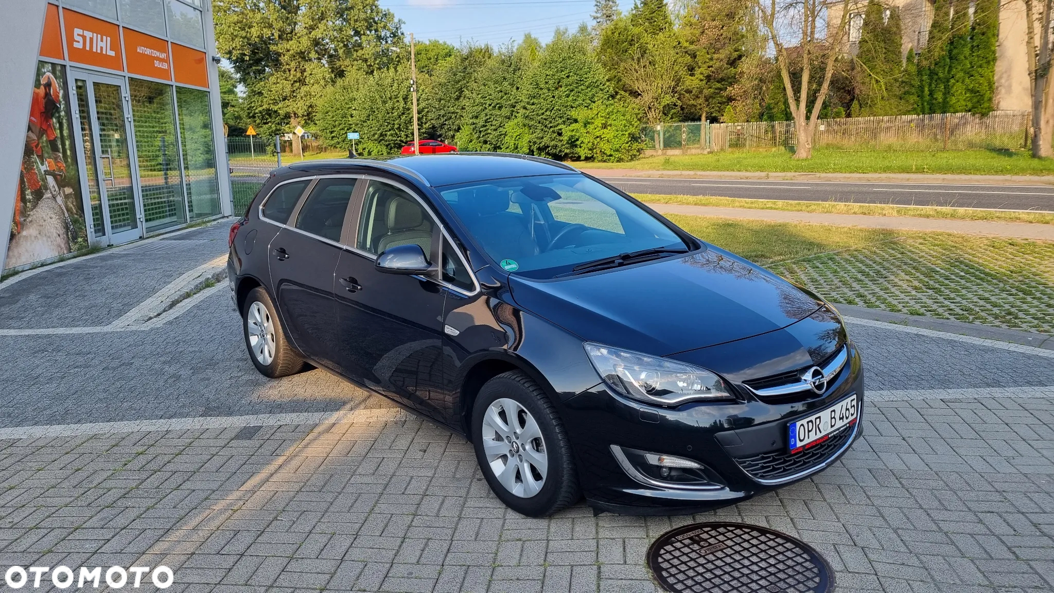 Opel Astra 1.4 Turbo Design Edition - 4