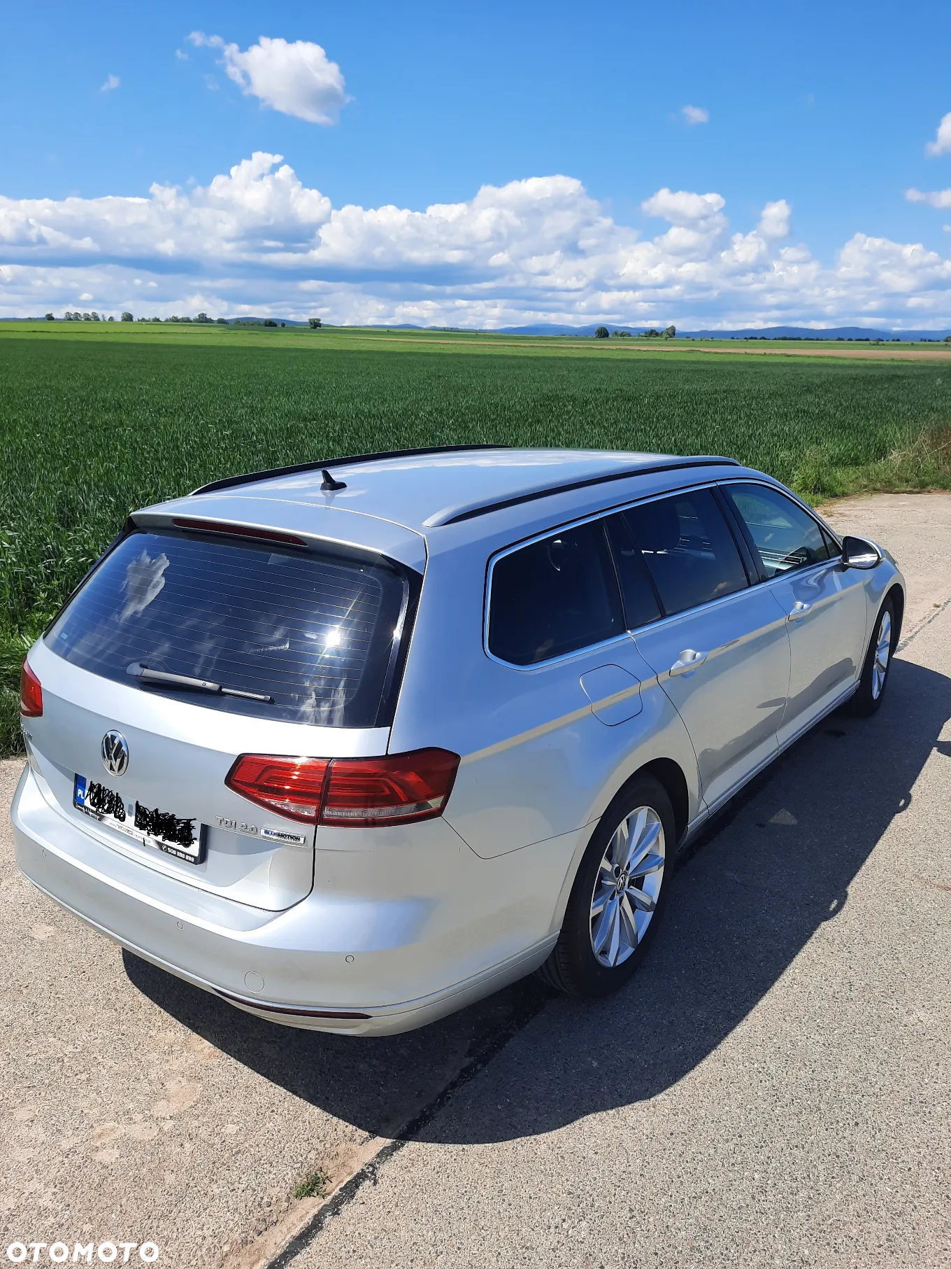 Volkswagen Passat Variant 2.0 TDI DSG (BlueMotion Technology) Comfortline - 11