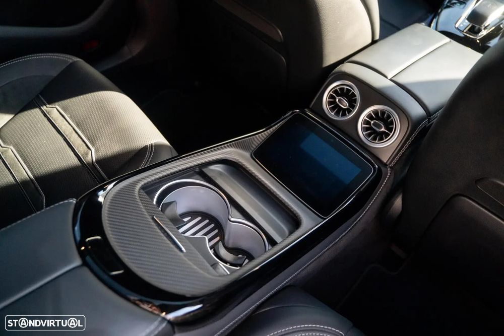 Mercedes-Benz AMG GT - 40