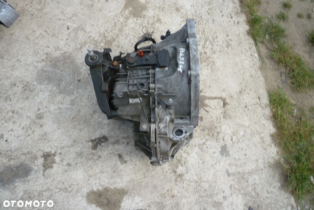skrzynia biegów Renault Trafic Master 2.5 DCI PK6S368 - 3