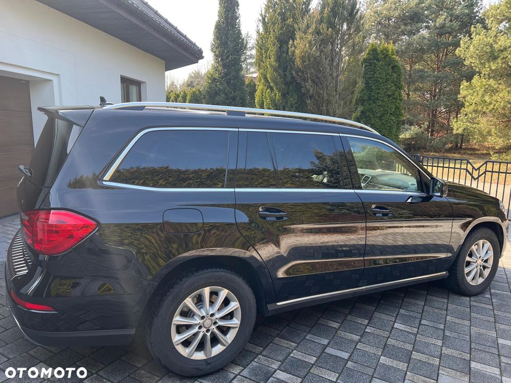 Mercedes-Benz GL 350 BlueTec 4-Matic - 7