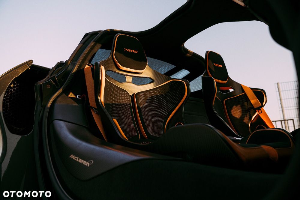 McLaren 720S Coupe - 28