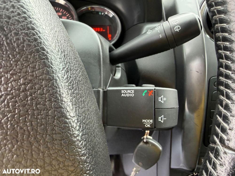 Dacia Duster SCe 115 4WD Prestige - 15