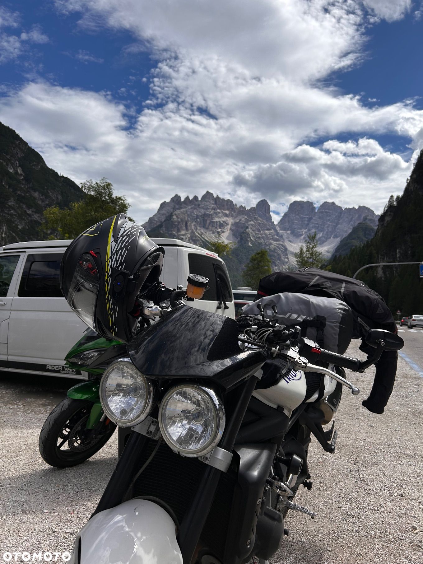 Triumph Street Triple - 1