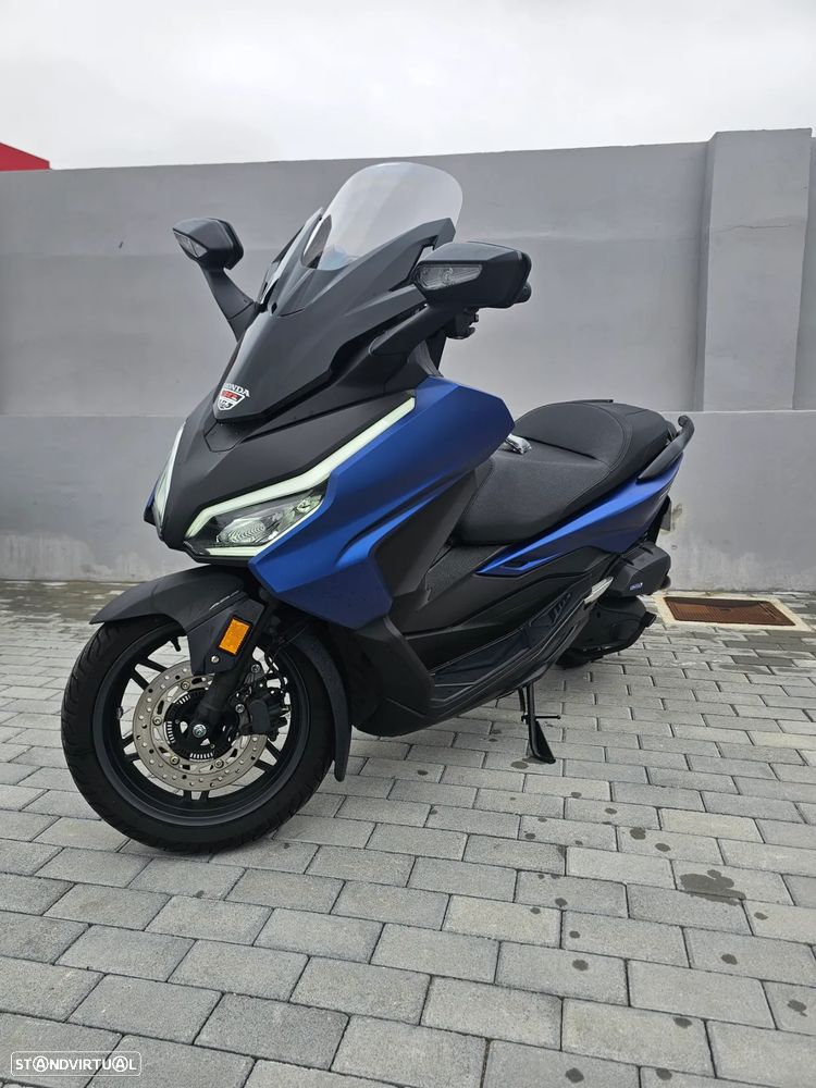 Honda Forza - 2