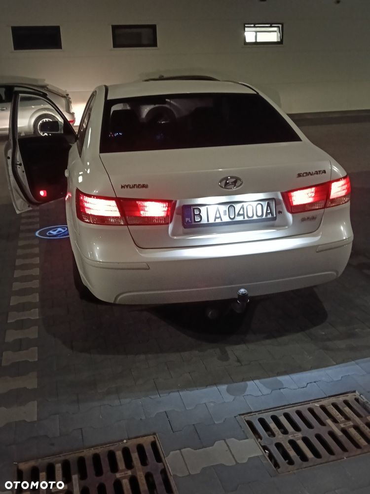 Hyundai Sonata - 6