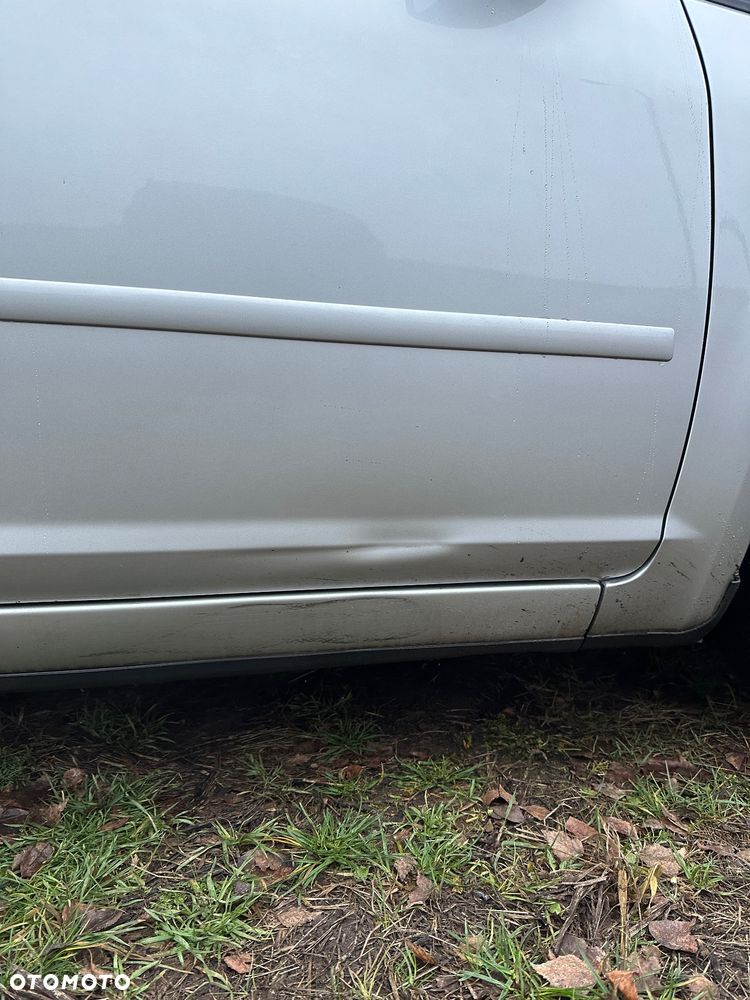 Ford C-MAX 1.8 Titanium - 28