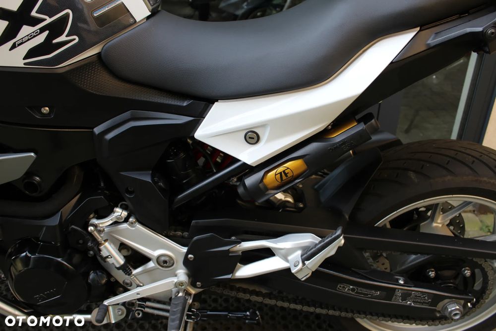 BMW XR - 10