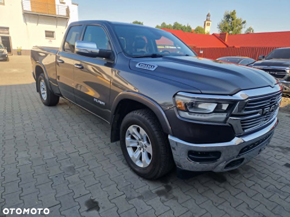 RAM 1500 5.7 Quad Cab Laramie - 1