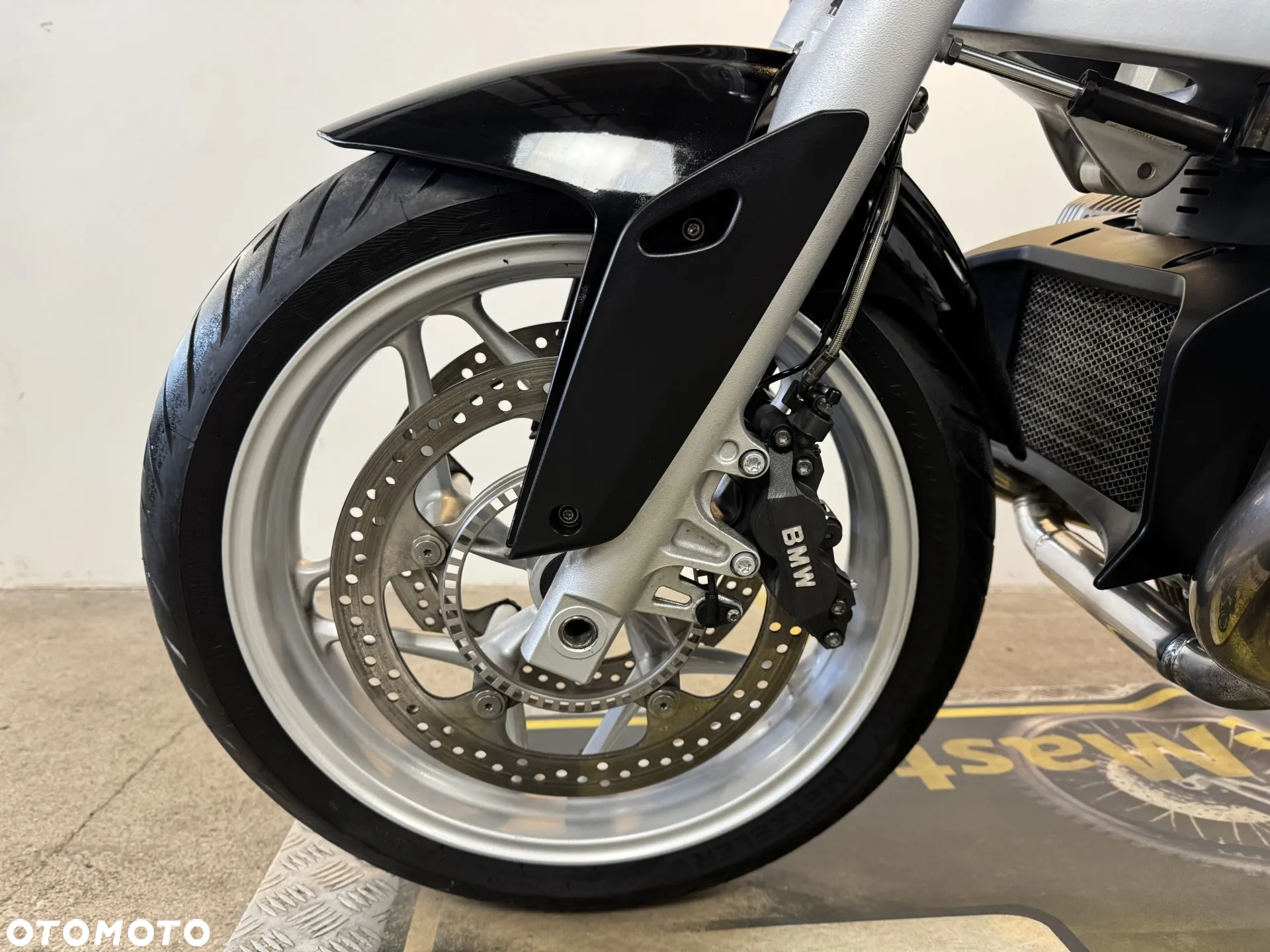 BMW R - 18