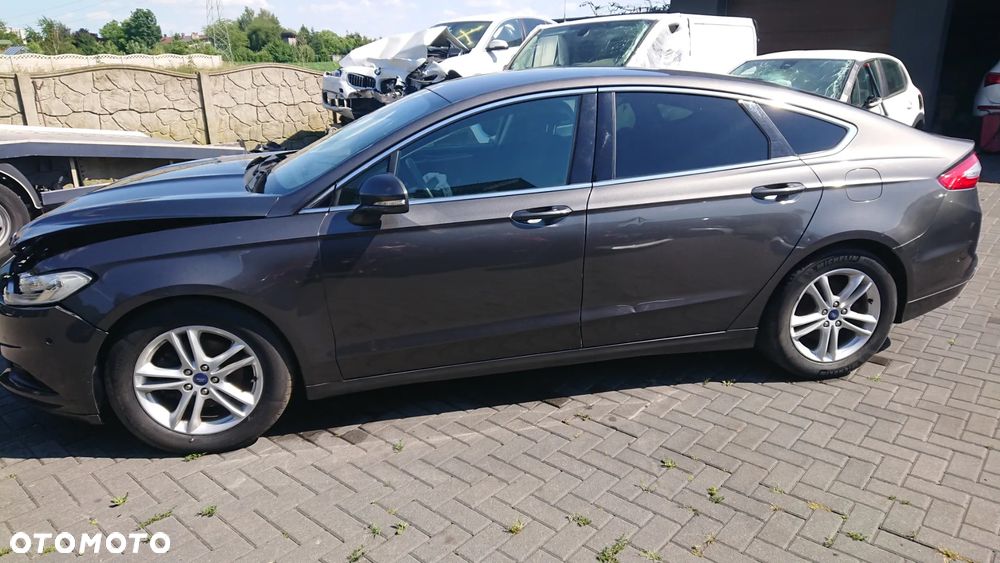 Ford Mondeo - 1
