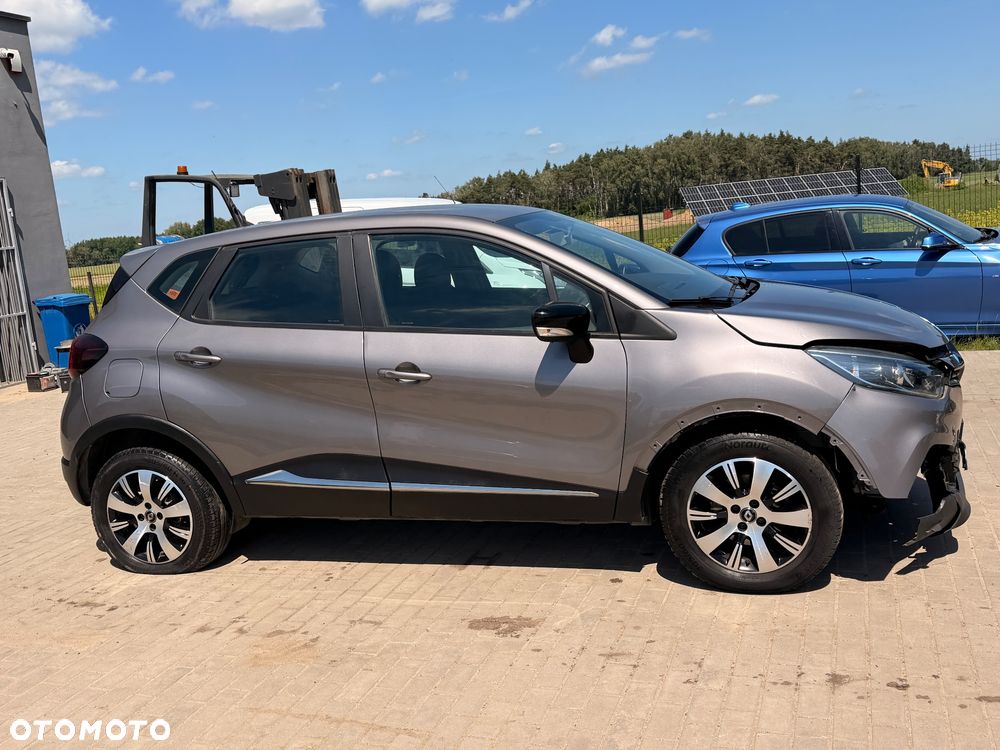 Renault Captur BLUE dCi 115 BUSINESS EDITION - 6