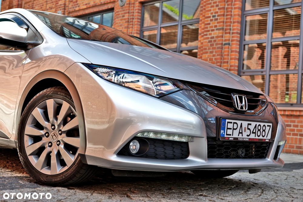 Honda Civic 1.8 i-VTEC Sport - 3