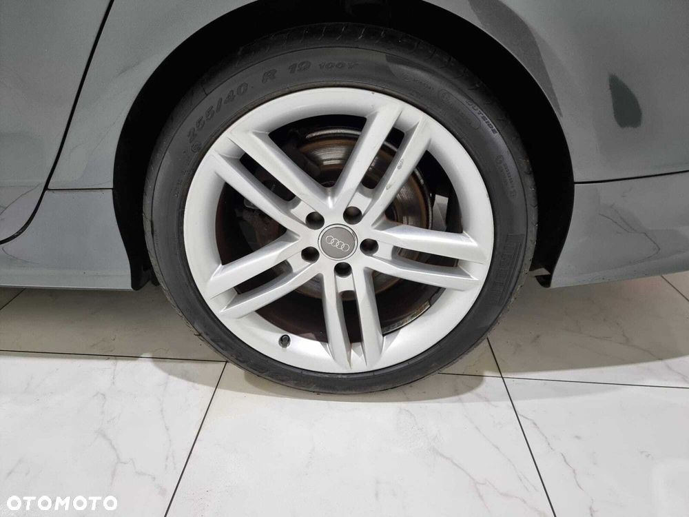 Audi A7 Sportback - 14