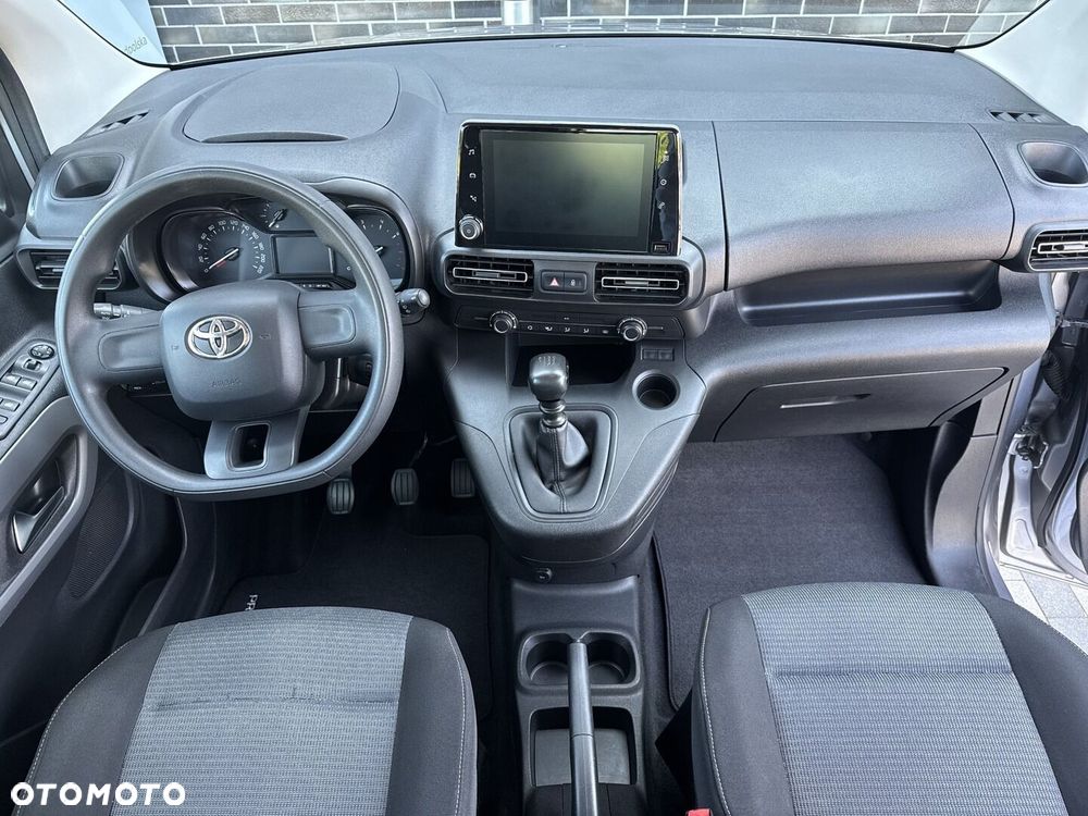 Toyota Proace City Verso 1.5 D-4D Business - 3