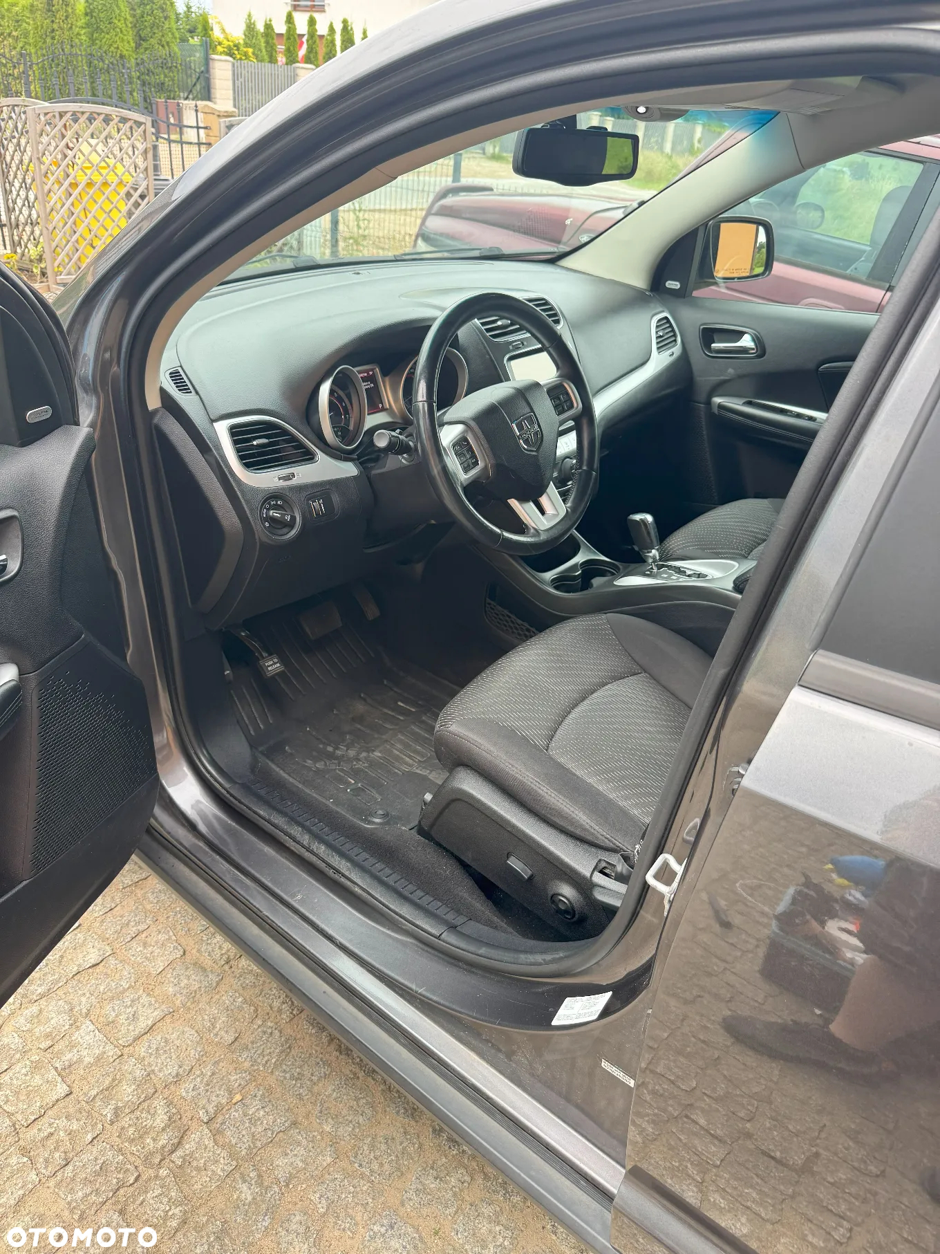 Dodge Journey - 8