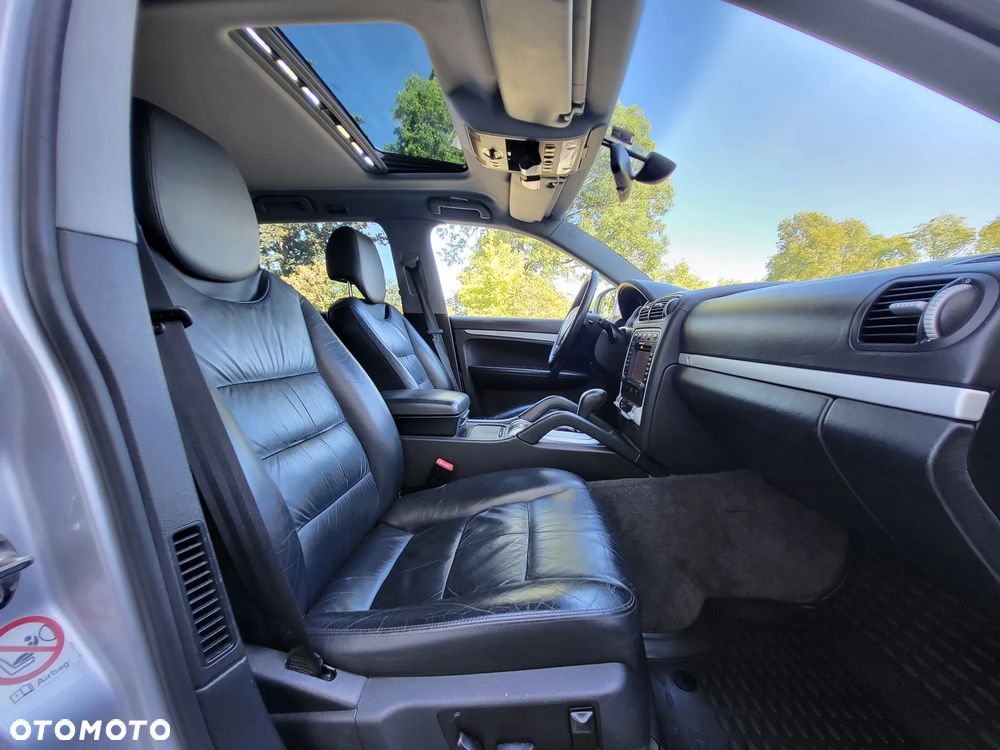 Porsche Cayenne S Tiptronic - 15