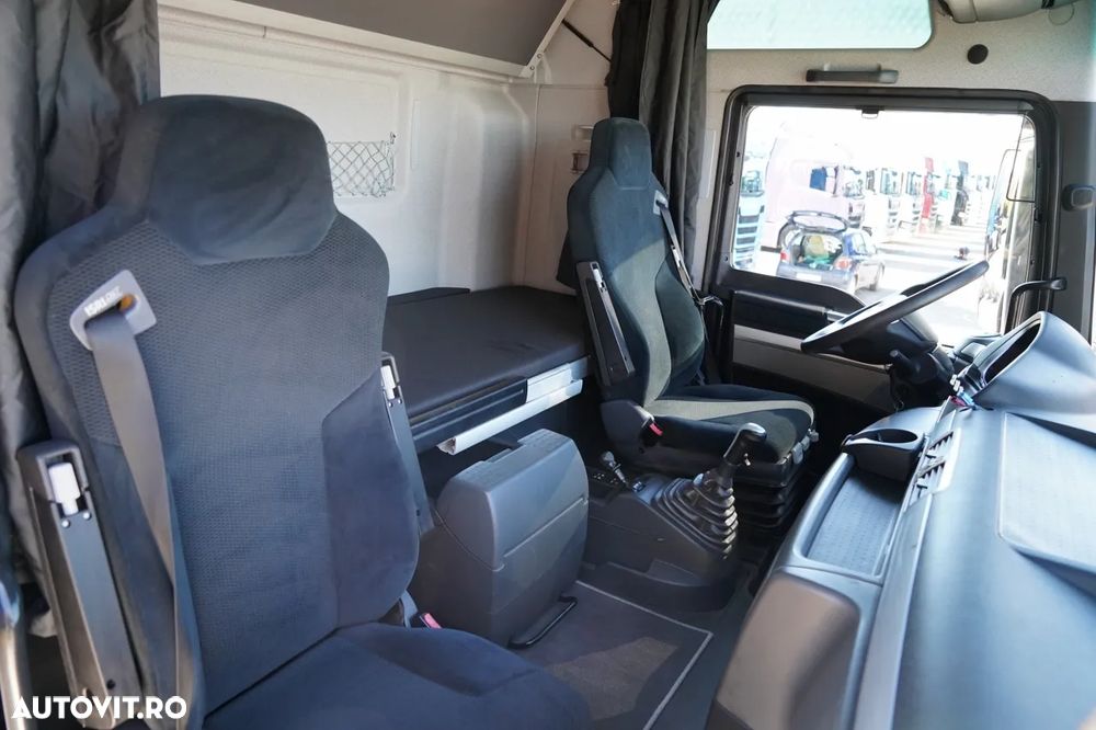 MAN TGX 33.540 / 6x4 / RETARDER / MTA: 100 TONE / XXL / I-PARK COOL / cap tractor cu 3 axe / MANUAL / EURO 5 - 37