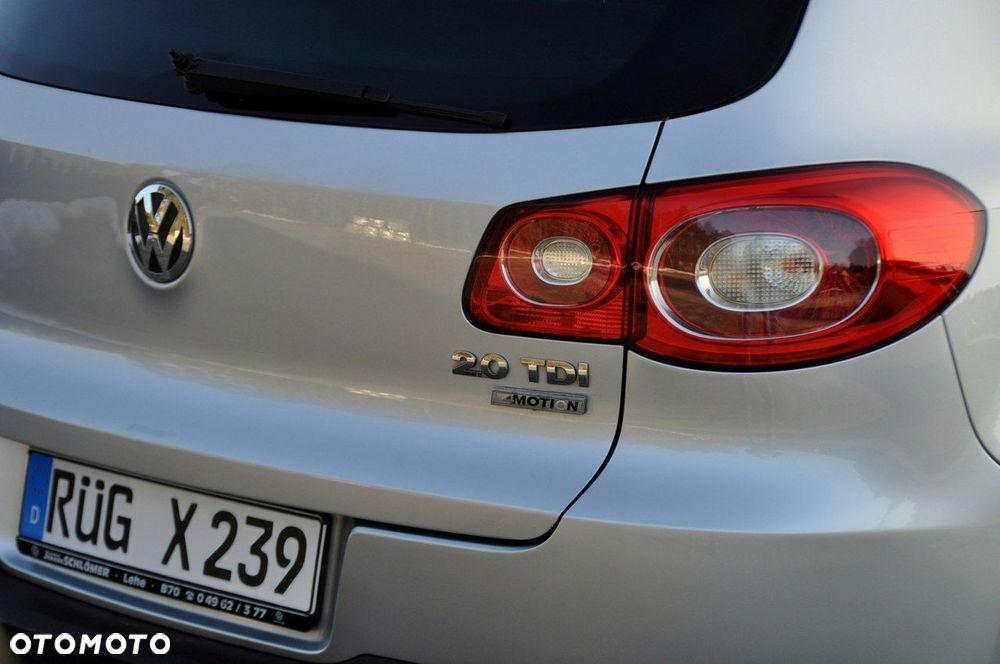 Volkswagen Tiguan - 16