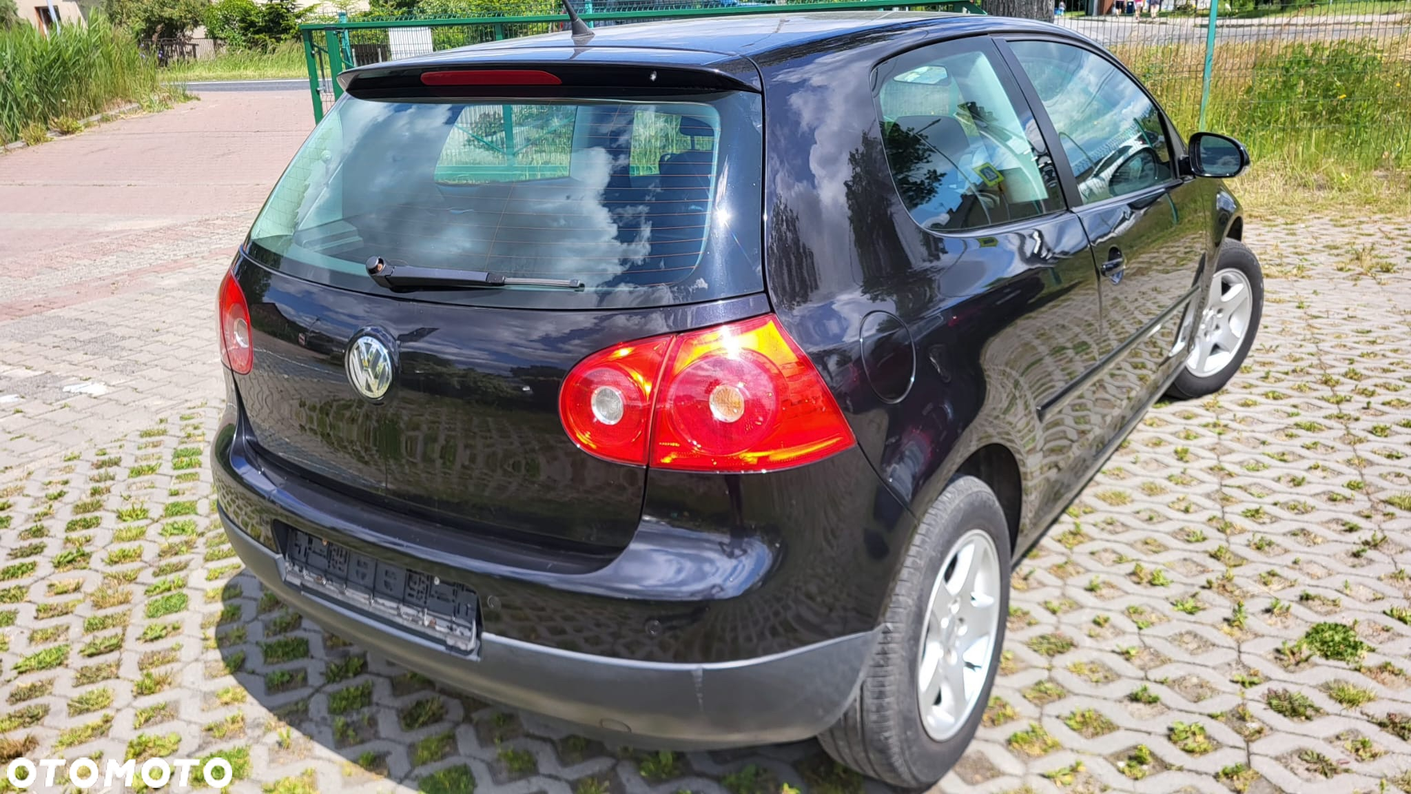 Volkswagen Golf - 26