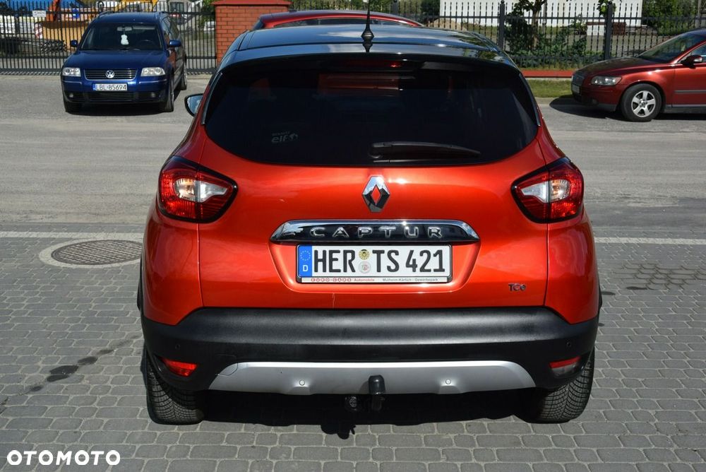 Renault Captur TCe 120 EDC Helly Hansen - 11